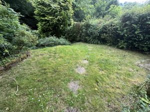 Photo 25- click for photo gallery